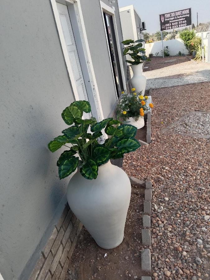 Fourties Guest House Phalaborwa Eksteriør bilde