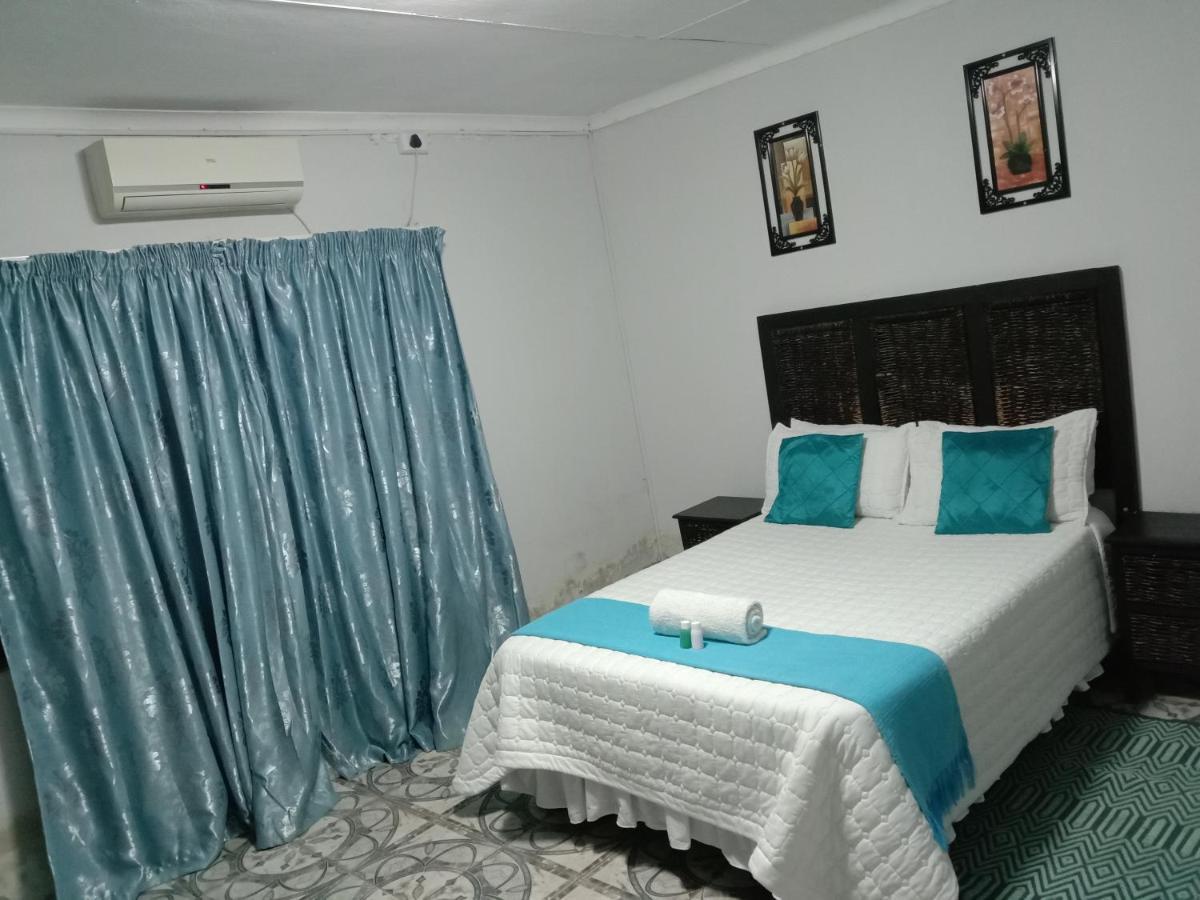 Fourties Guest House Phalaborwa Eksteriør bilde